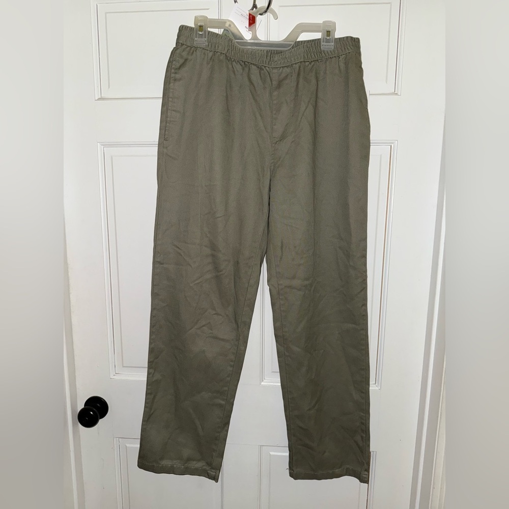 Goodfellow & Co Men's Khaki green Chinos